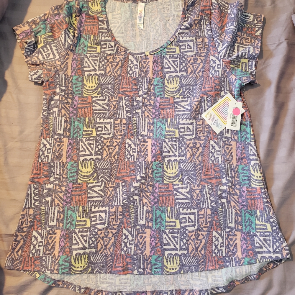 NWT Lularoe Shirt, XL